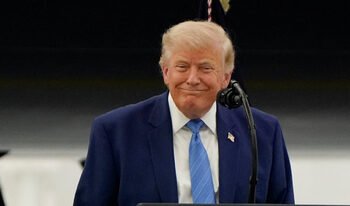 Trump, Meloni'ye Saldırmaya Devam Etti, Meloni de Karşılık Verdi