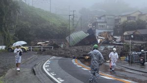 Nagasaki'de 380 Bin Kişiye Acil Tahliye Çağrısı: Heyelan ve Sel Tehlikesi