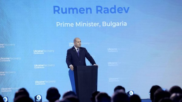 Radev, Bulgaristan'ın Ukrayna'nın Yeniden İnşasına Nasıl Katkı Sağlayacağını Açıkladı