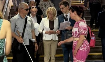 Görme Engelliler Metroda Erişilebilirlik Unsurlarındaki Eksikliklerden Şikayetçi