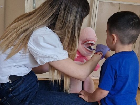 Rusçuk'taki Kreşlerde 600'den Fazla Çocuk Ücretsiz Diş Muayenesinden Geçti