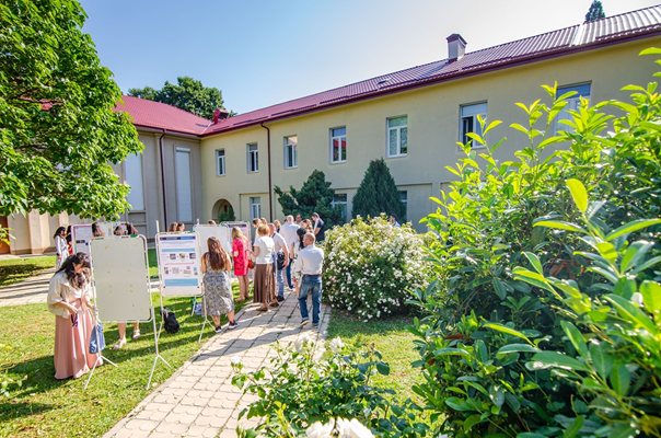 ХТМУ организира истински празник на науката за младите.