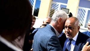 Bulgaristan Eski Başbakana ve Yaptırımlı Oligarka Devlet Korumasını Kesti