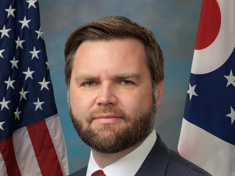 Vance: İran, UAEA Müfettişlerini Yeniden Kabul Etti