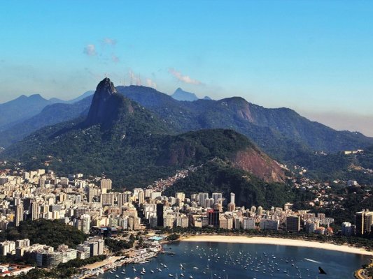 Rio de Janeiro'da İki Helikopter Çarpıştı: En Az 6 Ölü