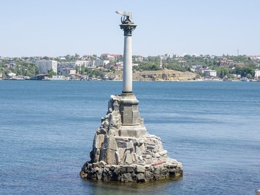 Ukrayna'nın saldırıları sonrası Sivastopol'de elektrikler kesildi