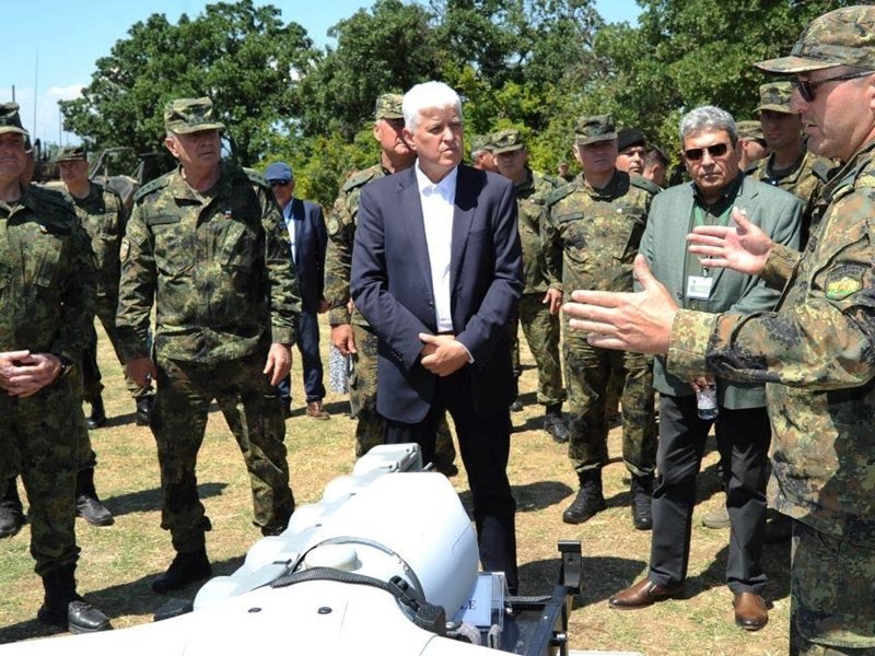 Bulgaristan, Almanya ile Roket Sistemi Alımını Masaya Yatırdı