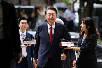 Eski Güney Kore Devlet Başkanı Yoon Suk-yeol 30 Yıl Hapis Cezasına Çarptırıldı