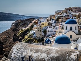 Santorini'ye 8.000 Kruvaziyer Yolcusu İnmedi, Turizm Acenteleri ve Otobüsler Çalışmıyor