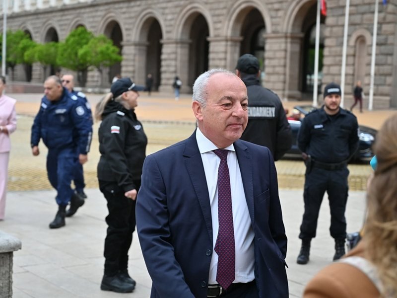 Galab Donev: Kamu Maliyesinin İyileştirilmesi Kabinenin Temel Önceliği