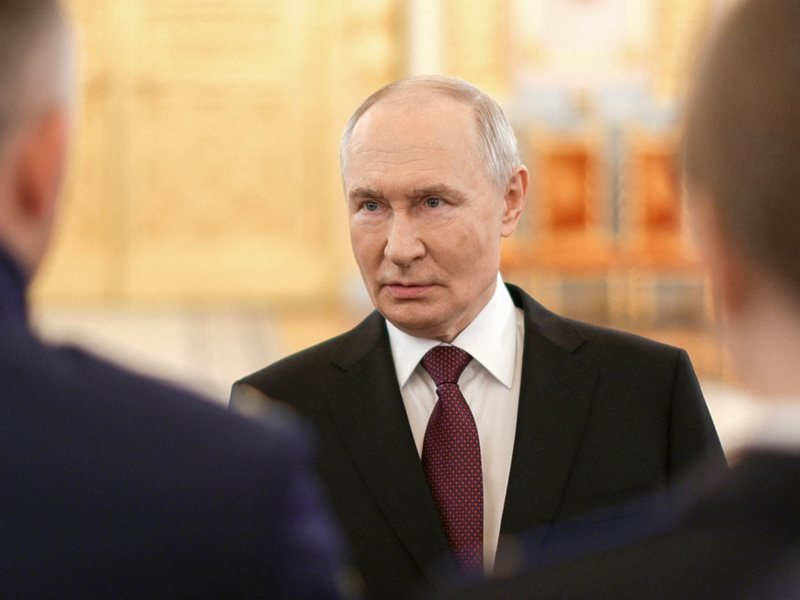 Rusya'da Yakıt Krizi Derinleşirken Putin'den Barış Mesajı: İstanbul Mutabakatına Dönmeye Hazırız