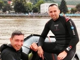Azgın Yantra Nehri 17 Yaşındaki Dani'yi Ölüme Sürüklüyor: Dört Adam Suya Atıldı (Video)
