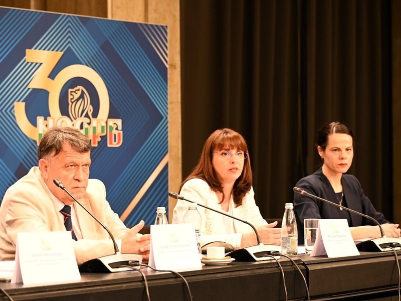 Nataliya Efremova: Kaliteli ve Erişilebilir Sosyal Hizmetler Sunmak Bakanlığın ve Belediyelerin Temel Görevidir