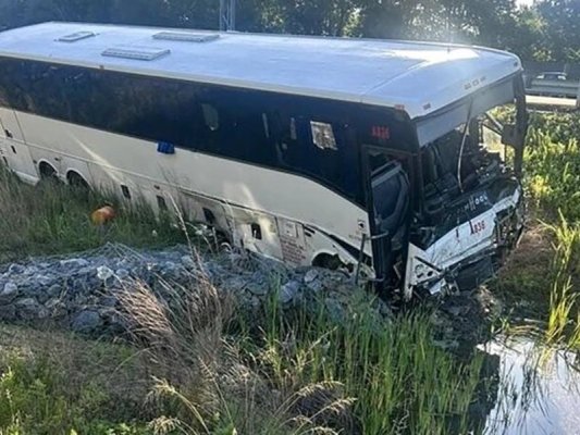 Türkiye'de Turist Otobüsü Kazası: 4 Ölü, 16 Yaralı