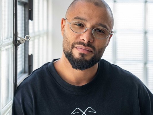 Sadeck Berrabah: Birbirimize sandığımızdan daha bağlıyız