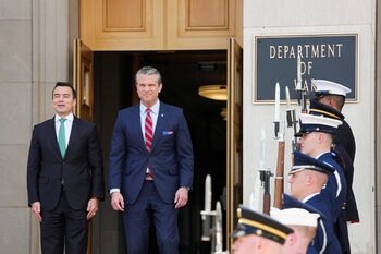 Pentagon'un İran'daki Okul Saldırısının Sonuçlarını Açıklayıp Açıklamayacağı Soru İşareti