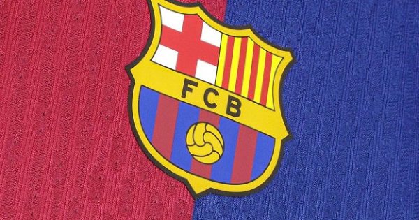 Liverpool ve Barcelona, Rumen Milli Oyuncu İçin Transfer Savaşının Eşiğinde