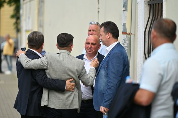 DPS, 'Vrabcha' caddesindeki binada merkez konsey toplantısı yaptı