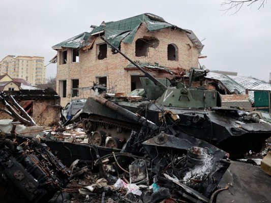 Dnipropetrovsk Bölgesi'nde Rus Drone Saldırısı: 2 Ölü, 12 Yaralı
