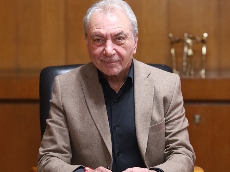 Rosen Karadimov KZK'yı Görünür Kıldığı İçin Kutlanıyor