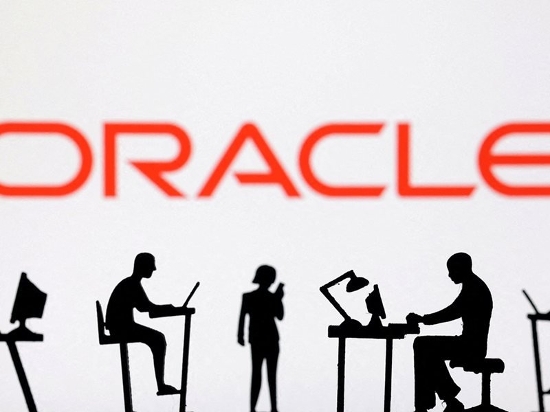 Oracle, Yapay Zeka Yatırımlarıyla Bir Yılda 21 Bin Kişiyi İşten Çıkardı