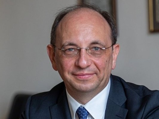 Nikolay Vasilev: Harcamalar Yılda 6 Milyar Euro Kesilmeli