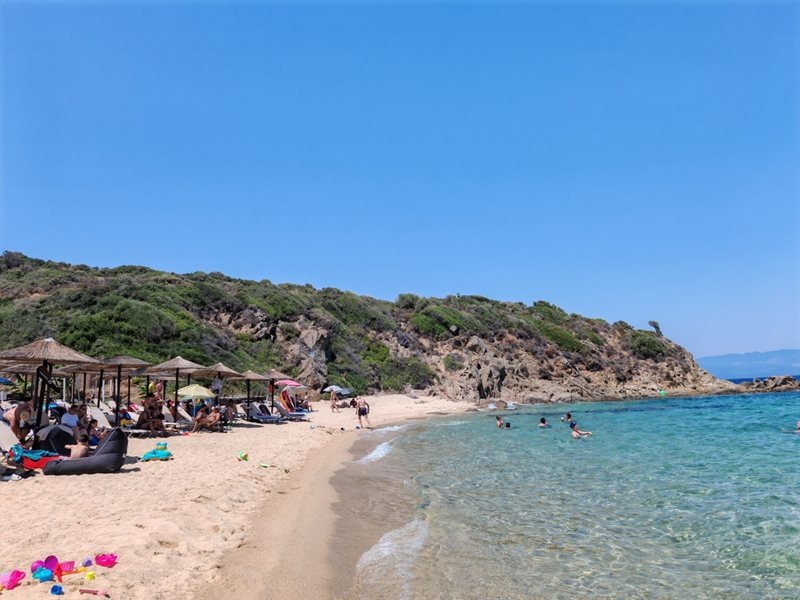 Yunanistan'da Plajda Köpek Gezdirmeye 300 Euro Ceza