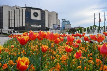 NDK'da Maaşlara Zam: Müdüre %500, Personele %15