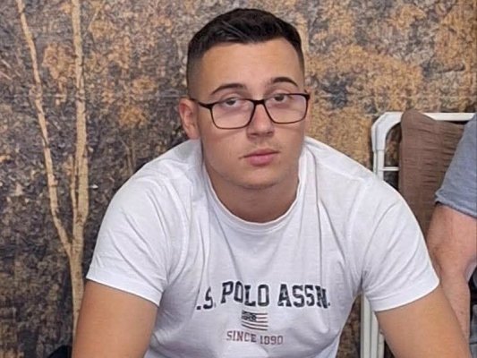 Karlovo Çıkışında Hayatını Kaybeden Kristiyan'ın Okulu Pazartesiyi Yas Günü İlan Etti