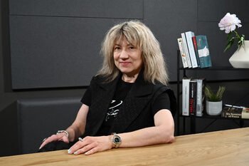 Prof. Amelia Licheva'dan Edebiyat Mesajı: "Edebiyat Bugünü Konuşmalı"