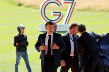 Fransa, Hürmüz Boğazı'ndaki Misyonuna Başlamaya Kararlı, Onlarca Ülke Destekliyor