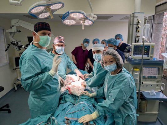 İleri Derecede Kanserli Hastaya İnce Bağırsak Oto-Transplantasyonu Başarıyla Uygulandı