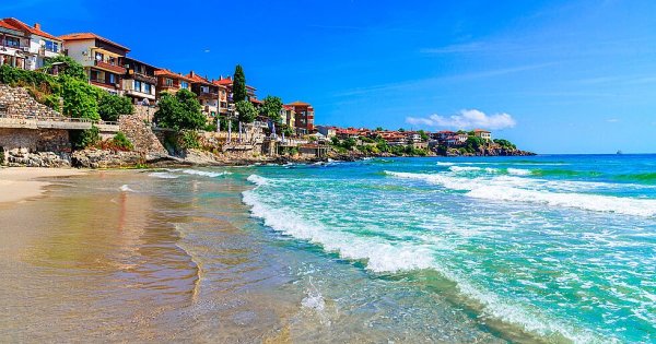 Askeri Enkaz, Mazot ve Dışkı Karadeniz'i Rehin Aldı