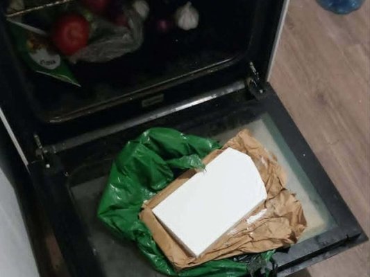 Gılabnik'teki Operasyonda Yaklaşık Bir Kilogram Metamfetamin Ele Geçirildi