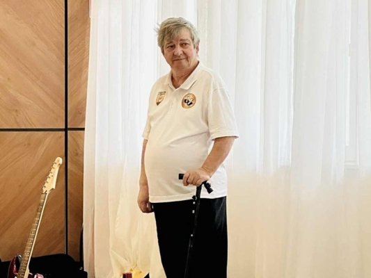 73 Yaşındaki Müzik Öğretmeni 10 Yaşındaki Kıza Cinsel Tacizden Yargılanıyor