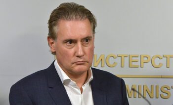 "Destek Arayacağız" Sözüne Karşı "Sinizm": DB ve BSP, Domuschiev'in Sigorta Primleri Çıkışına Yanıt Verdi