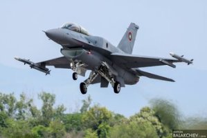 Bulgar F-16'ları İlk Tatbikata Katıldı