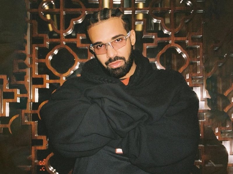 Drake Billboard Albüm Listesinde Üst Üste Dördüncü Haftasında da Zirvede