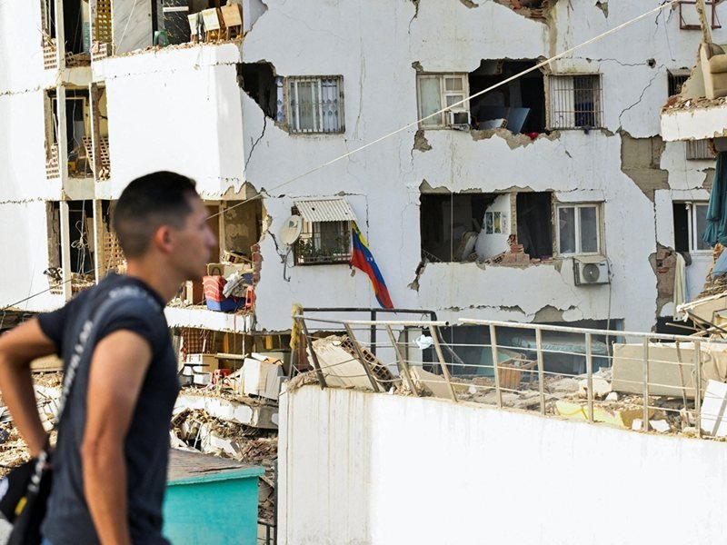 Venezuela'da iki büyük deprem: 235 kişi hayatını kaybetti