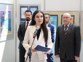 Mülteci Çocuklar Meclis'teki Sergide Hayallerini Resimlerle Anlattı