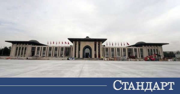 NATO Zirvesi Öncesi Türkiye Yeni Havaalanını Açtı
