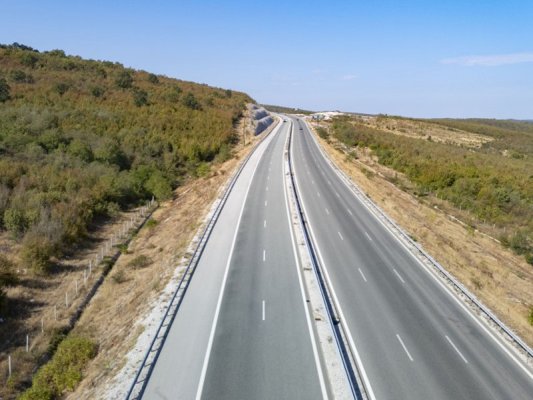 Hemus Otoyolu'nda TIR Kazası