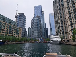 Kanada, Toronto'daki ABD Konsolosluğu'na Düzenlenen Saldırıyla İlgili 19 Yaşında Bir Kişiyi Tutukladı