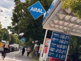 Petrol Fiyatları Üç Ay Önceki Seviyelere Geriledi