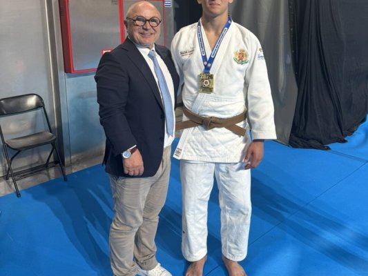İvan Nikolçev Kadetlerde Avrupa Şampiyonu Oldu