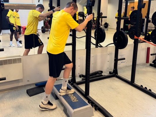 Todor Nedelev Koltuk Değneklerini Attı, Spor Salonunda Antrenman Yapıyor