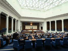 Reformlar Başka Bir Zamana: Milletvekilleri NZOK'un 2026 Bütçesini Kabul Etti