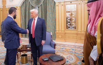Suriye Hizbullah'ı Silahsızlandırsın mı? Trump Tehlikeli Sonuçları Olan Bir Fikir Ortaya Atıyor (ve Araştırıyor)