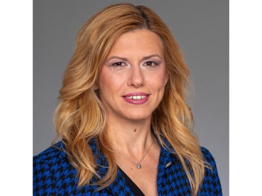 Dotsova: Bulgar Diplomatik Araçlarına Saldırıya Adil Ceza Bekliyoruz