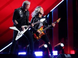 Metallica'nın Gitaristi Kirk Hammett: Bugünün Pop Müziği Çöp